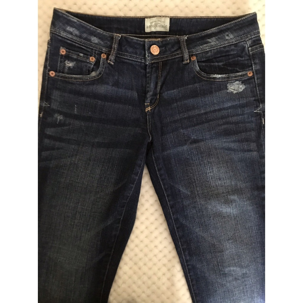 Aeropostale 5 Pocket Distressed Jean